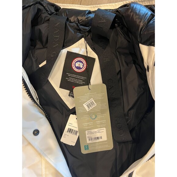 NWT Canada Goose Loretta Black Label Down white Parka COAT SIZE XS - Picture 10 of 16
